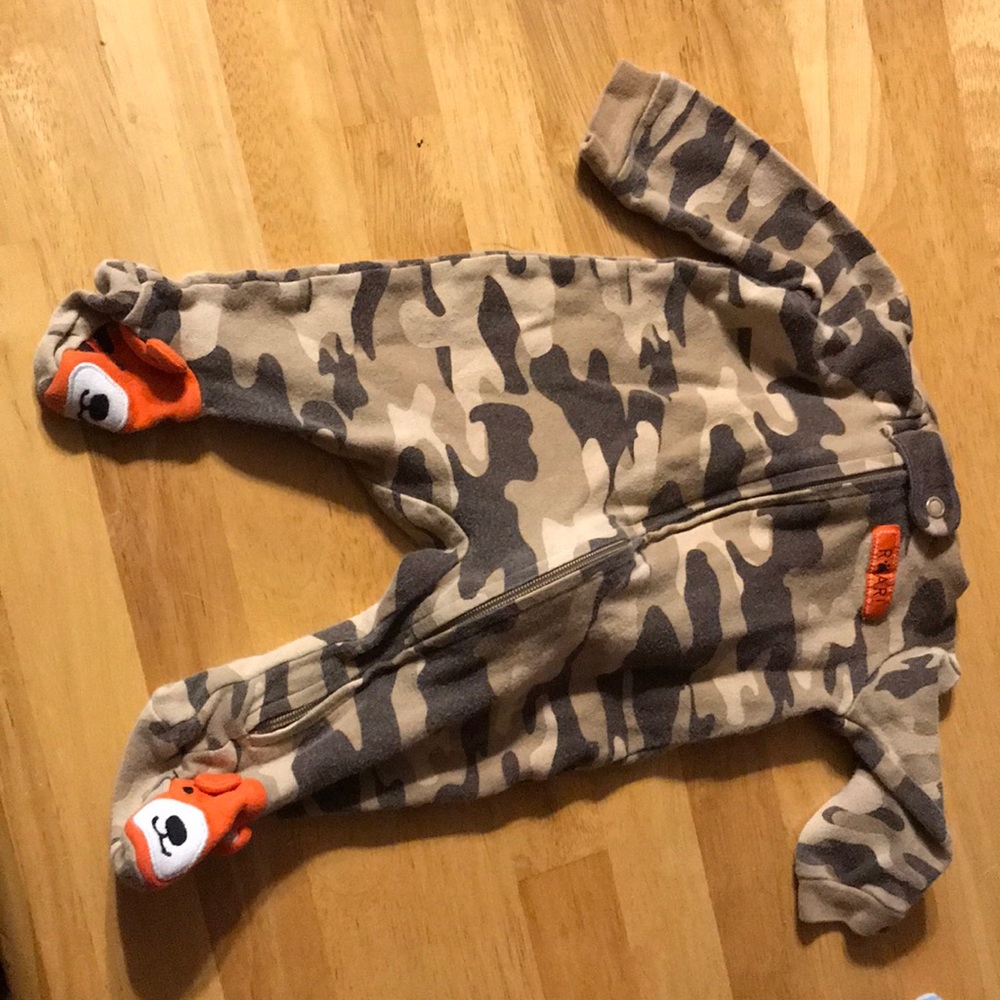 Baby onsie